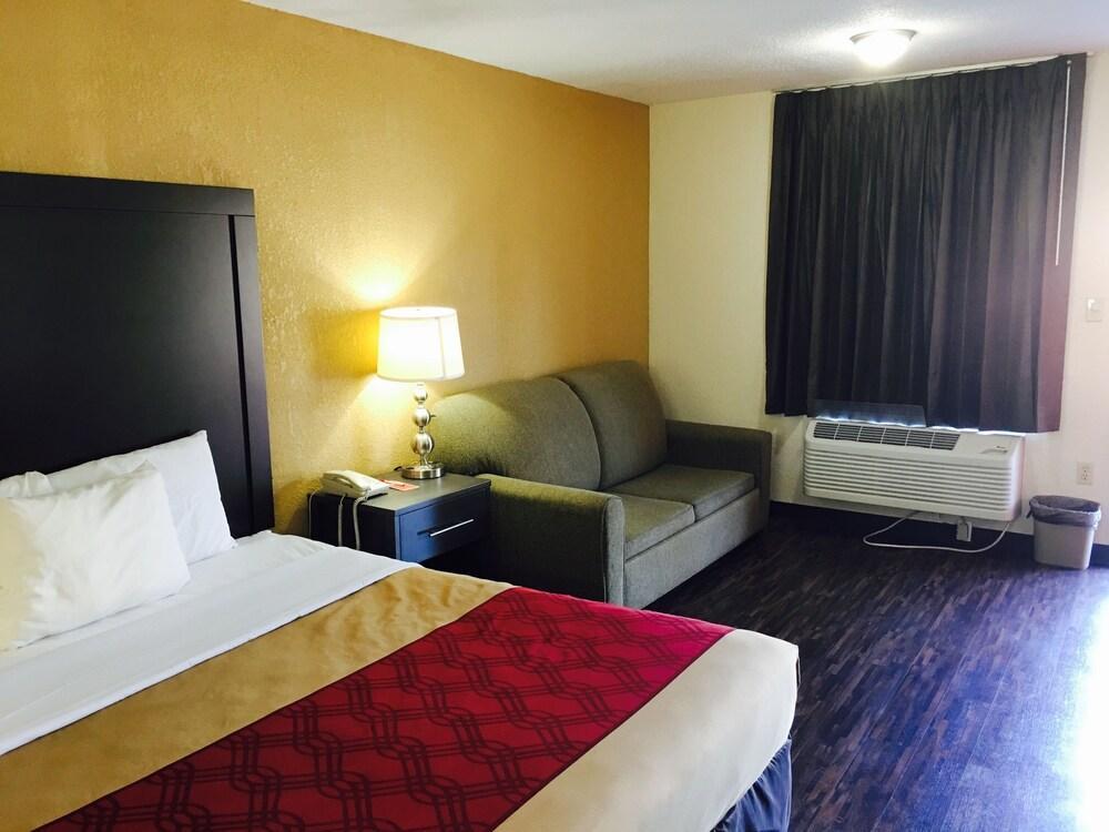 Econo Lodge Inn & Suites Matthews - Charlotte Екстериор снимка